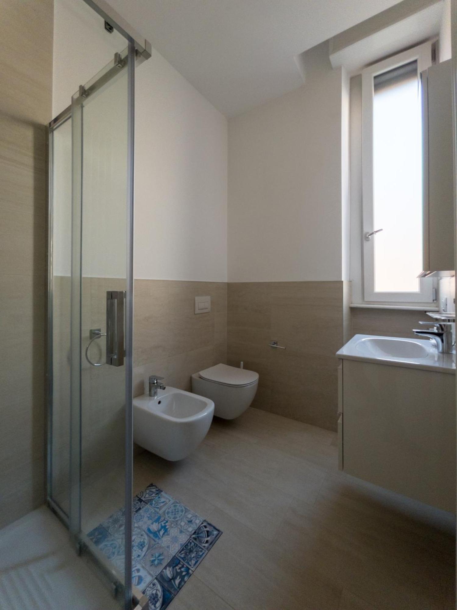 Rrrapido Holy Suites And Rooms - Via Sardegna Milão Exterior foto